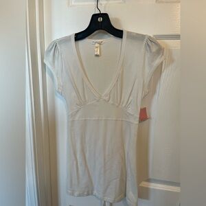 Casual White V-Neck Women's Top Size L